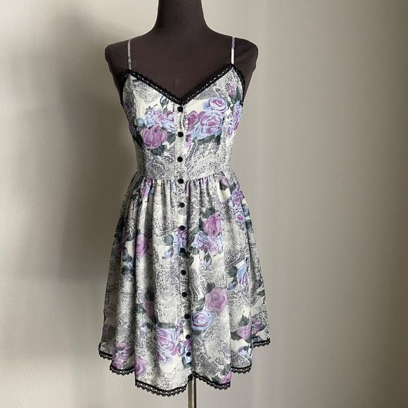 Reformed Dresses & Skirts - Reformed sz S Spaghetti straps floral button fit flare mini summer dress